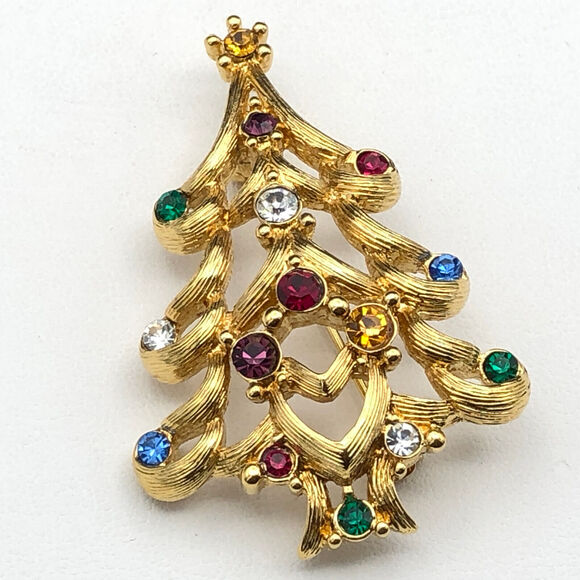 Vintage Monet Brooch Christmas Tree Multicolor Rhinestone Textured Gold Tone Pin - Picture 8 of 9